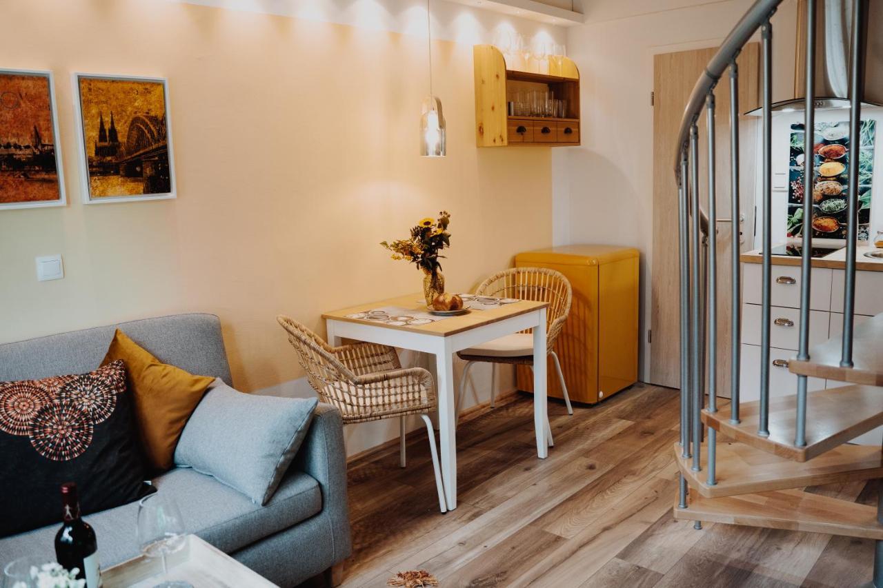 קלן Muelheim, Schoenes Apartment, E-Werk, Palladium, Carlswerk, Messe, Lanxess-Arena מראה חיצוני תמונה