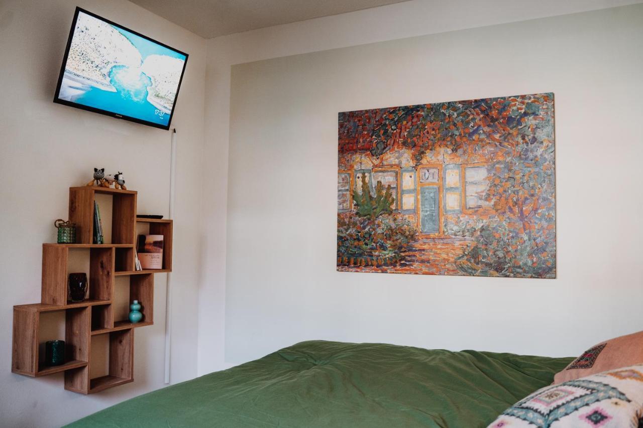 קלן Muelheim, Schoenes Apartment, E-Werk, Palladium, Carlswerk, Messe, Lanxess-Arena מראה חיצוני תמונה